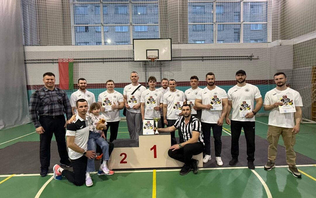 10 из 10! Абсолютный триумф заводчан в армрестлинге